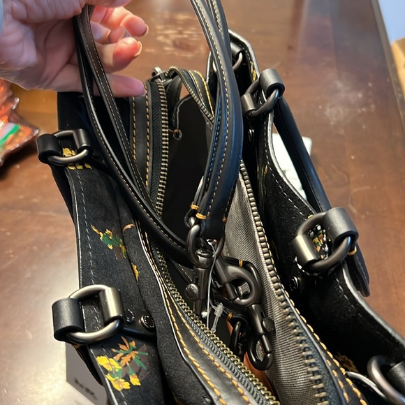 Coach Rogue Bag With Pyramid Eye - Picture 12 of 13